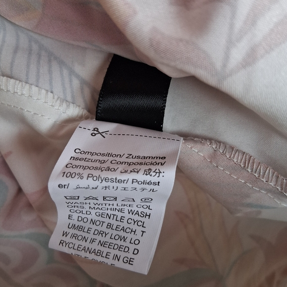 Shein Curve Halter Ruffle Top - Picture 9 of 9